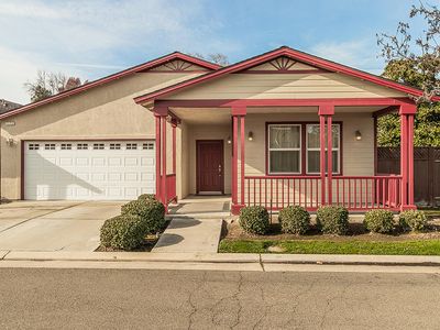1173 Chestnut Lane, Dinuba, CA, 93618
