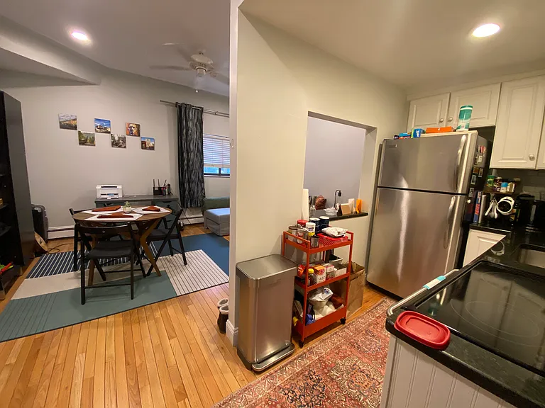 511 Beacon St #5 — Photo 4