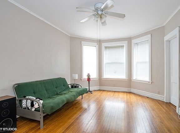 2nd image of 4249 N Damen Ave #2