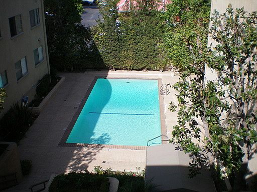 3rd image of 15651 Dickens St APT 305