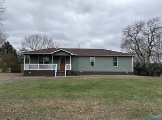 16266 Evans Rd, Athens, AL 35611