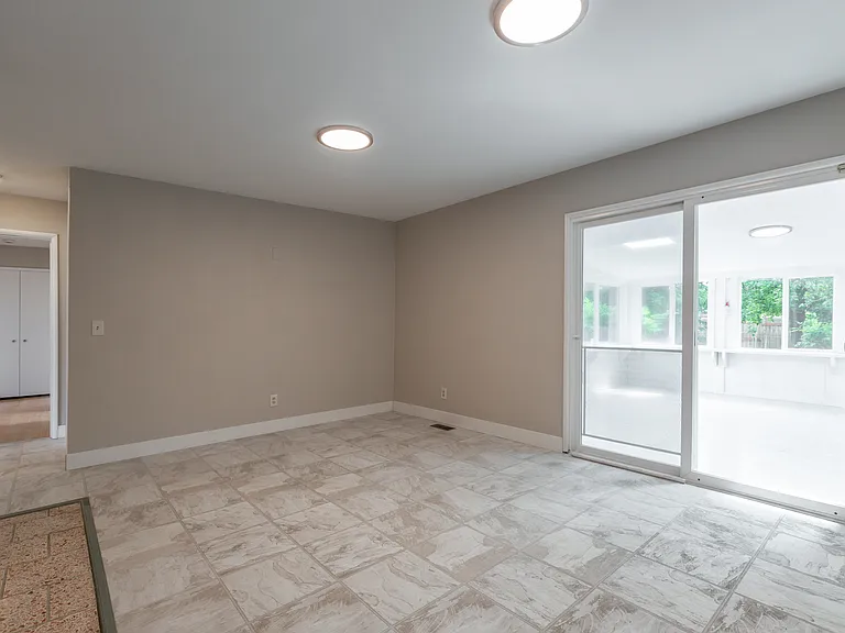 3728 SE 49th Ave — Photo 30