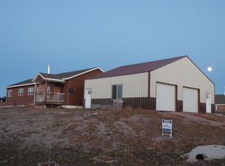 3 Enos St, Moorcroft, WY 82721