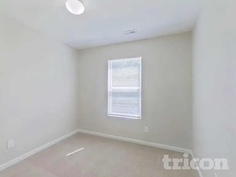 537 Gentle Breeze Ln — Photo 11
