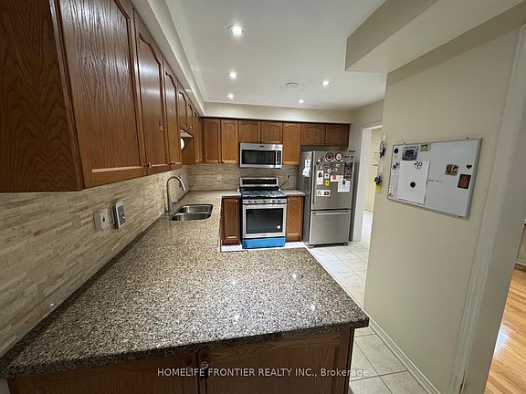 3rd image of 14 Barr Cres