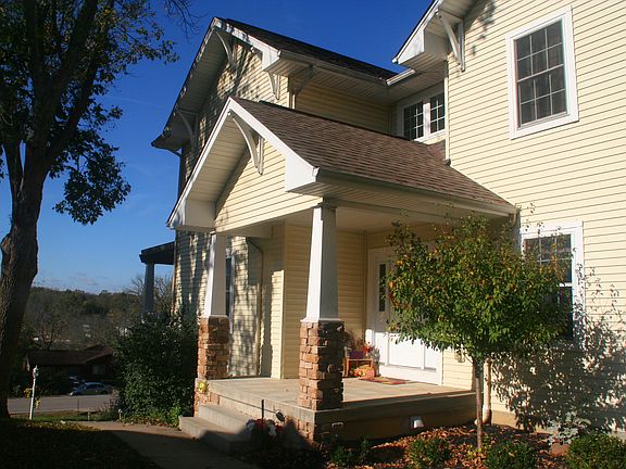 2nd image of 19954 Longview Dr