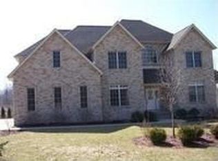 2288 Cornerstone Dr, Cortland, OH