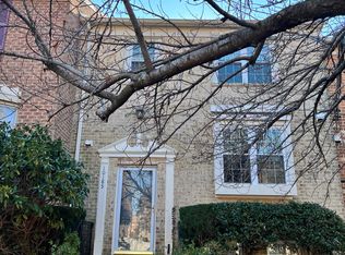 10185 Valentino Dr, Oakton, VA