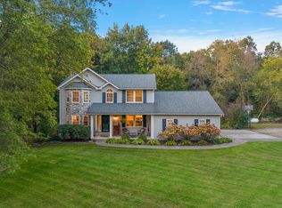 12463 Hibner Rd, Hartland, MI 48353