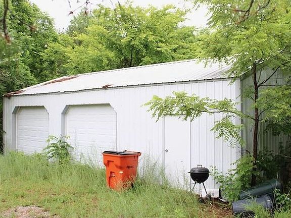2nd image of 14936 Sonora Hardin Springs Rd