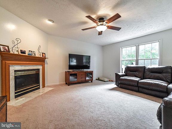 2nd image of 47755 Wickshire Dr