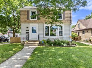 2879 S 44th St, Milwaukee, WI 53219