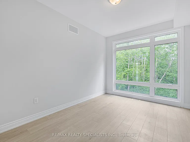 95 Marina Village Dr — Photo 24