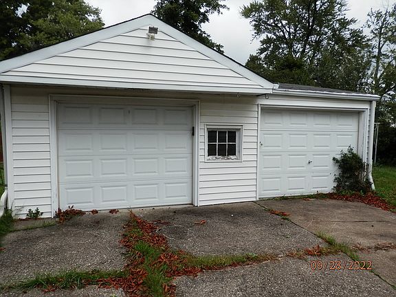 5th image of 28885 Alton Rd