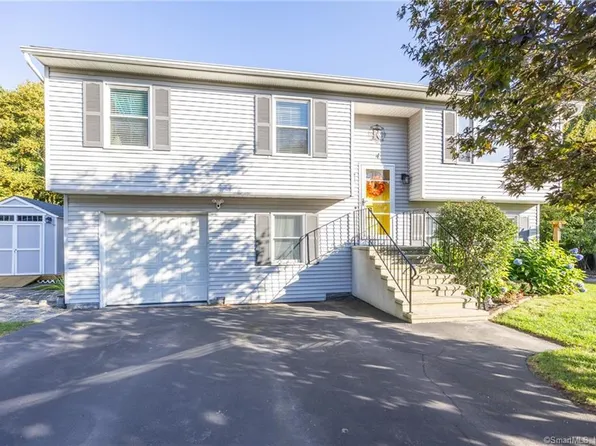 4 Mountain Laurel Drive, Waterbury, CT 06704