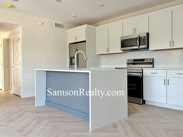 155 Gano St #507 — Photo 5