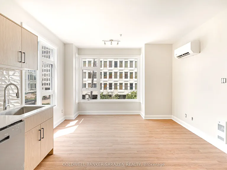 10 McArthur Ave #301 — Photo 7