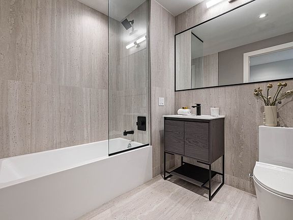 5th image of 2605 Snyder Ave #6B