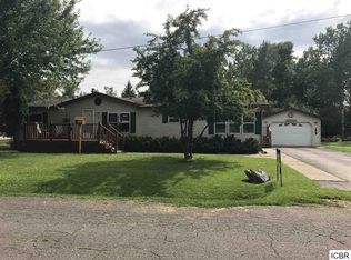 222 11th Ave E, Floodwood, MN 55736