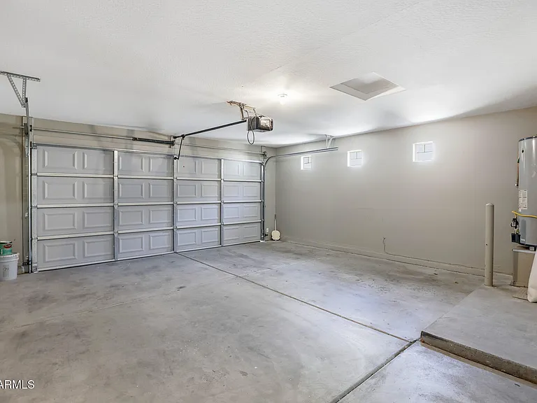 18185 W Rimrock St — Photo 31