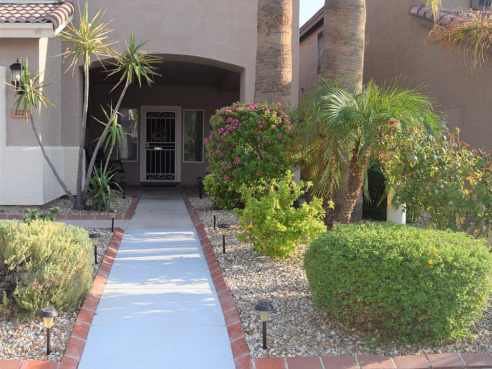 2nd image of 3721 W Villa Linda Dr