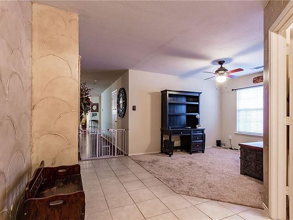 4th image of 5904 Crestview Dr