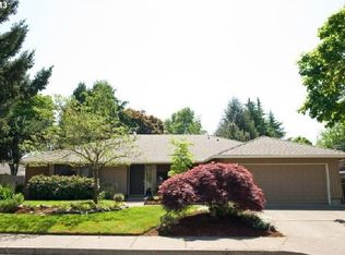 5700 NW Toketee Dr, Portland, OR 97229