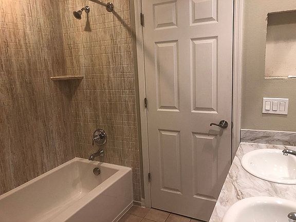 5th image of 3123 Bent Creek Dr