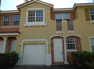 2074 NE 3rd Ct, Homestead, FL 33033