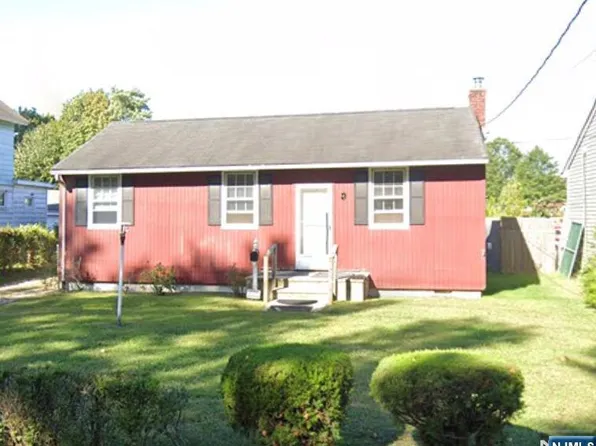 218B South St, Eatontown, NJ 07724