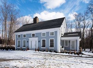 636 Hollow Rd, Staatsburg, NY 12580