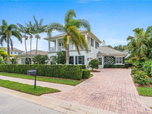 261 Palm Island Ln, Indian River Shores, FL 32963