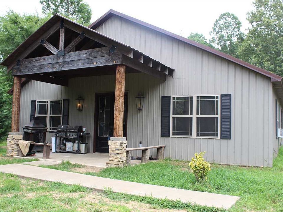 2nd image of 3332 Greene #422