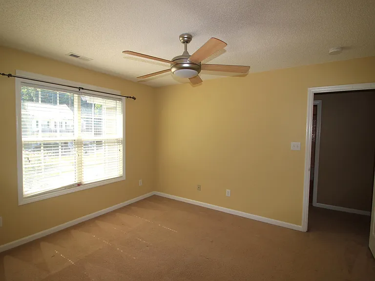 3117 Cregler Dr — Photo 18