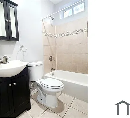 2424 N Calvert St #1 — Photo 8