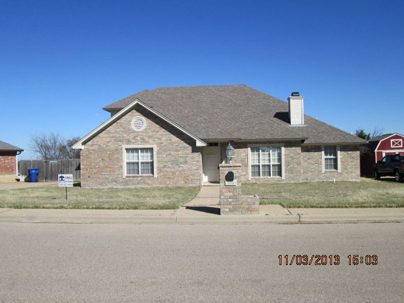1st image of 504 Skyline Dr