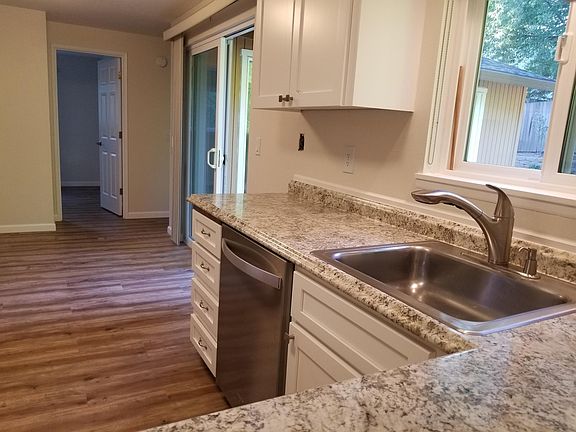 new countertops and cabinets