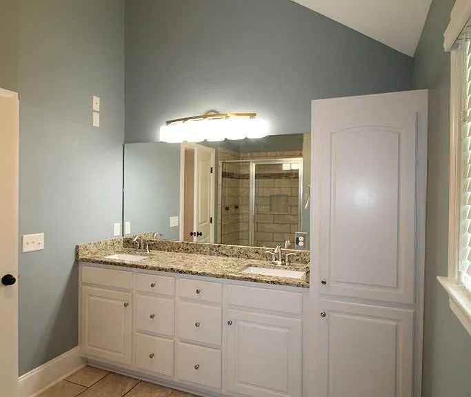2930 S Wise Dr — Photo 13