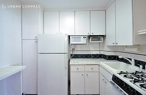 Sold by Compass | media 9