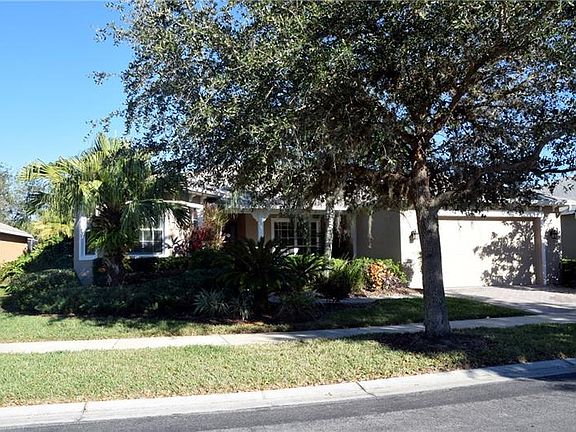 2nd image of 453 Mayfair Dr