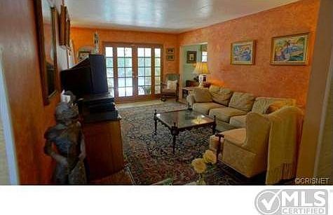 2nd image of 12938 Aetna St