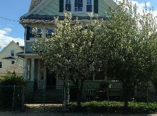 74 Rose St FLOOR 2, Bridgeport, CT 06610