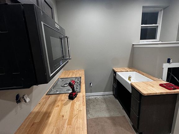 4th image of 823 N 48th St