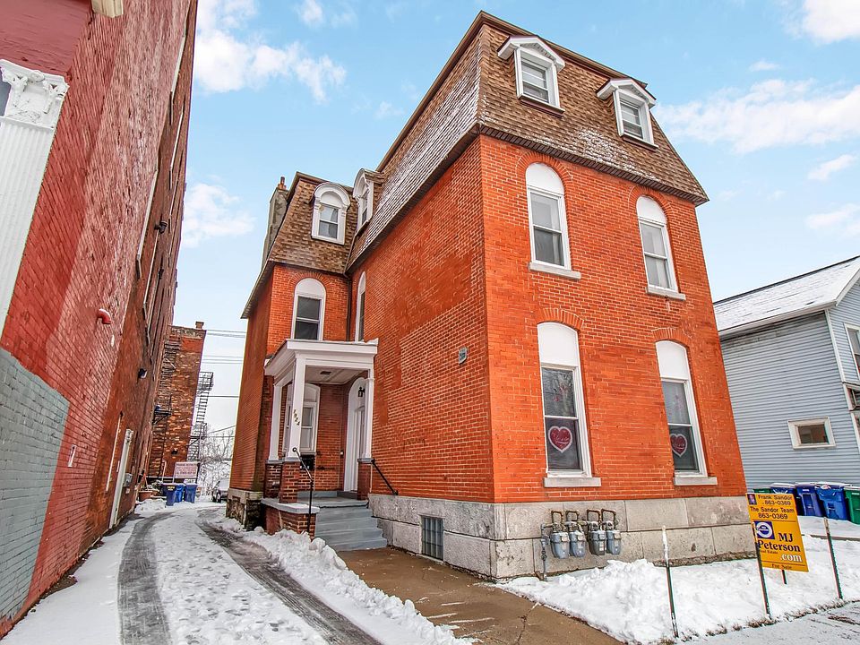 1st image of 1924 Niagara St APT 2