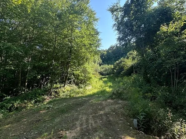 LOT 1 One Brimfield Rd, Warren, MA 01083