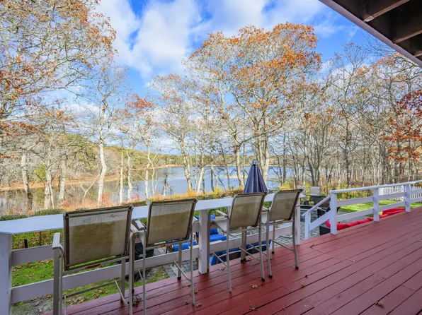 11 Elizabeth Lane, West Yarmouth, MA 02673