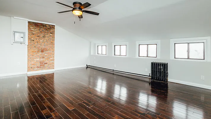 Rented by Nooklyn NYC LLC | media 20