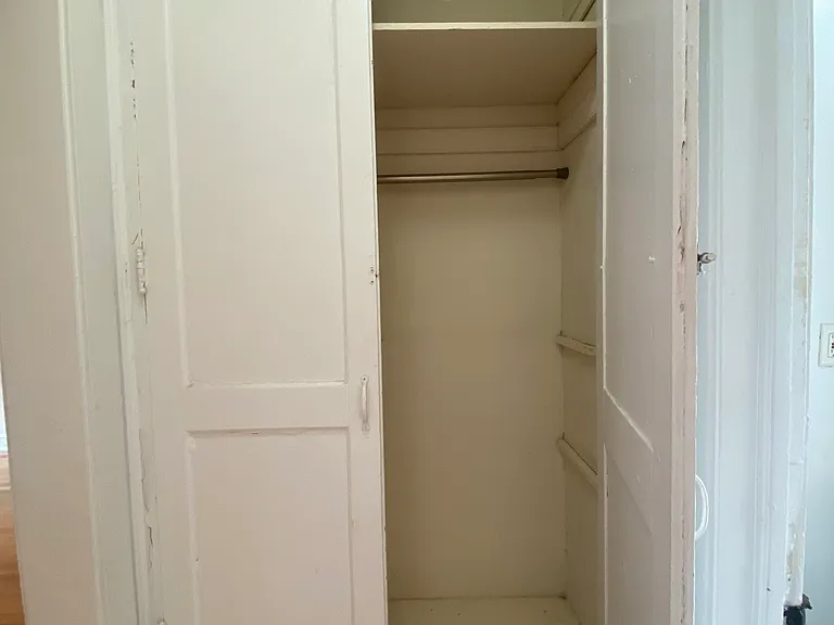 2346 W Touhy Ave #1E — Photo 12