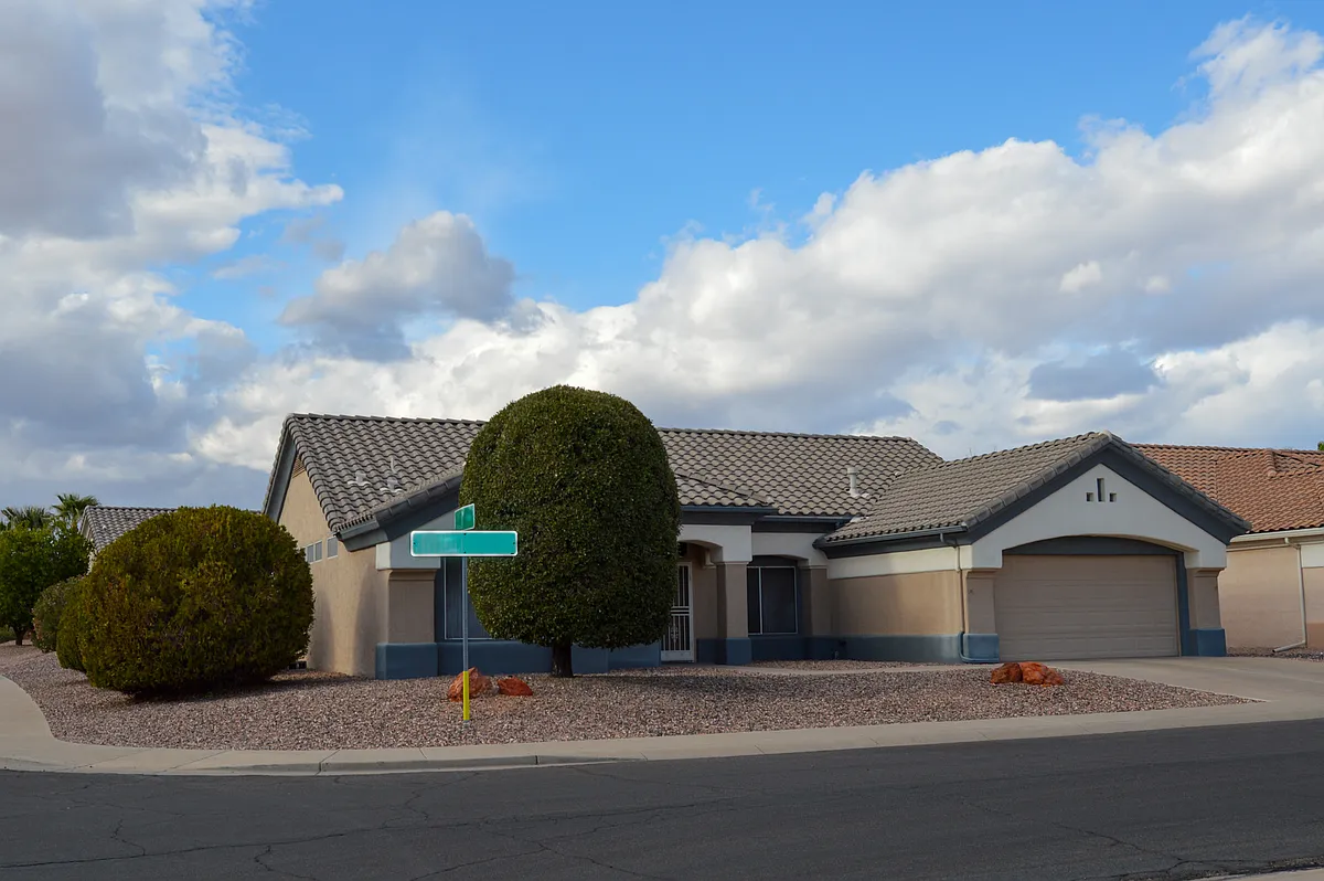Building Photo - 22212 N Cheyenne Dr