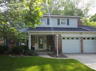 10657 Silverbrook Dr, Cincinnati, OH 45240